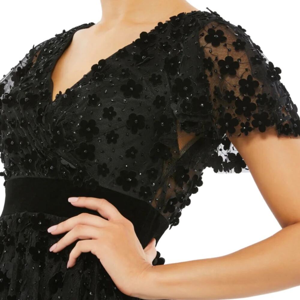 Mac Duggal EMBELLISHED BUTTERFLY SLEEVE VELVET HEM MIDI DRESS - Picture 3 of 13